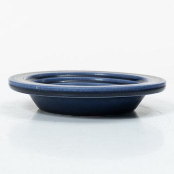 Kåge Verkstad, a set of three ceramic bowls and a small dish, Gustavsberg, Sweden, 1957-61.