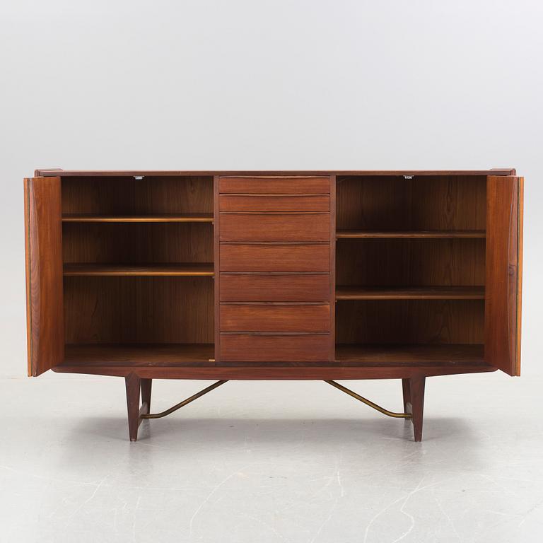 A DANISH KURT LÖVING TEAK HIGHBOARD, Faarup møbelfabrik, 1961.