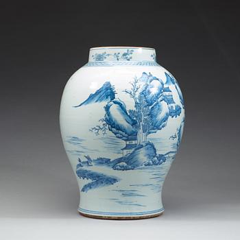 A large blue and white vase, Qing dynasty, Qianlong (1736-95).