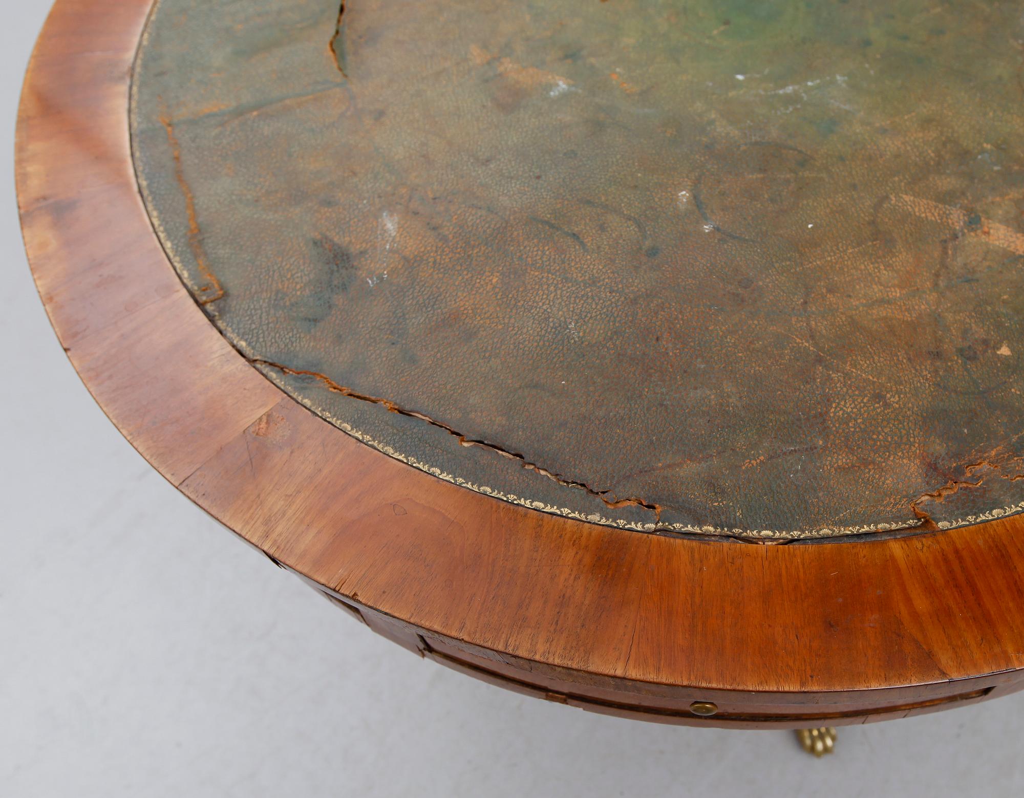 KARUSELLBORD, 1800-talets första hälft.