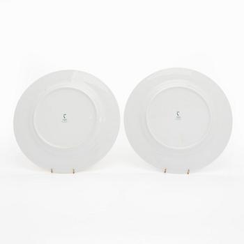 A set of twelve porcelain dinner plates, Graf von Henneberg, Germany.