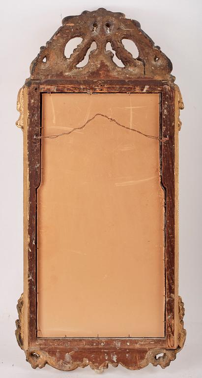 SPEGEL, rokoko, Johan Åkerblad Stockholm(verksam 1758-1799). Sign IÅ två gånger.