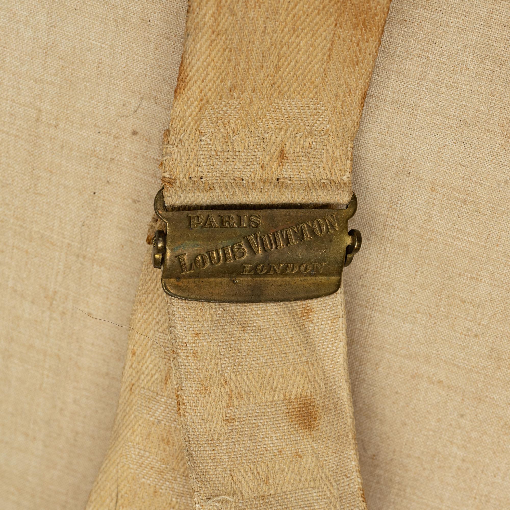 Louis Vuitton, orange Steem Trunk from the early 20th century.