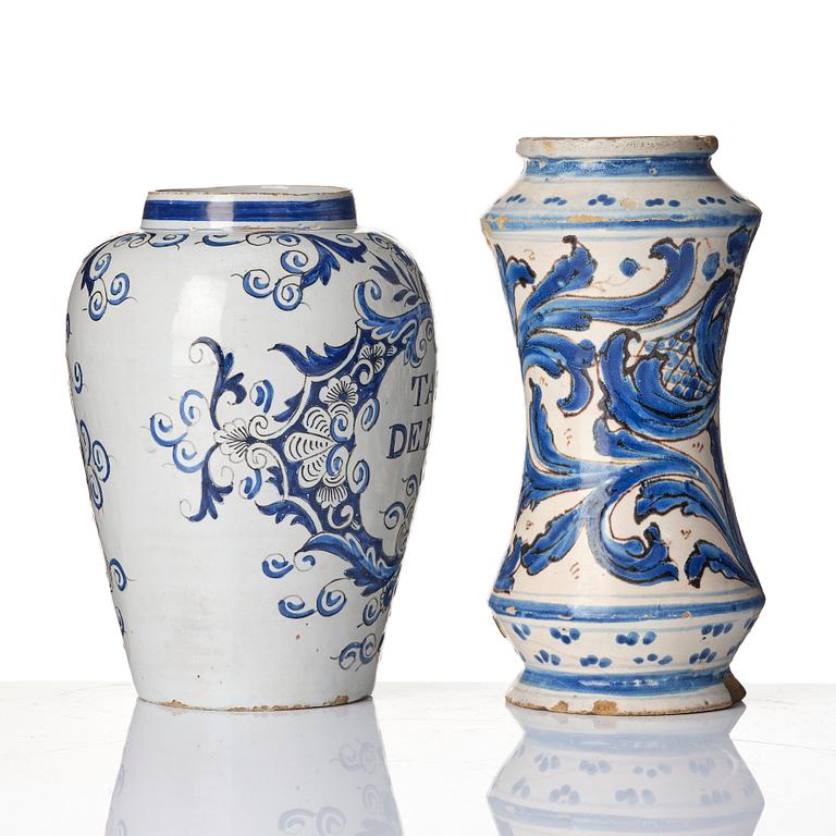 Two faiance pharmacy jars, 18th/19th century.