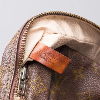 NECESSÄR, "Trosse de toilette", Louis Vuitton.