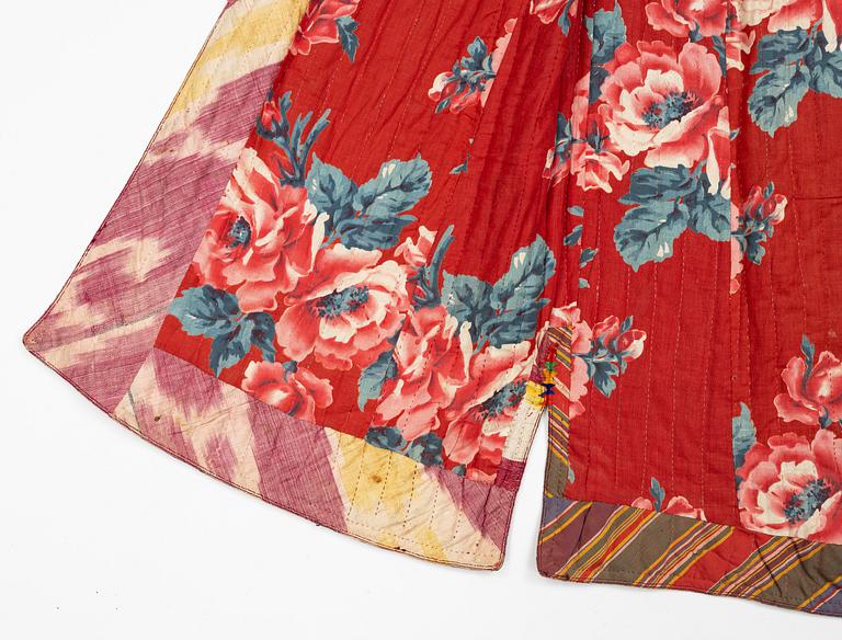 A woman’s Chapan, silk and cotton Ikat, Central Asia, 1880s.