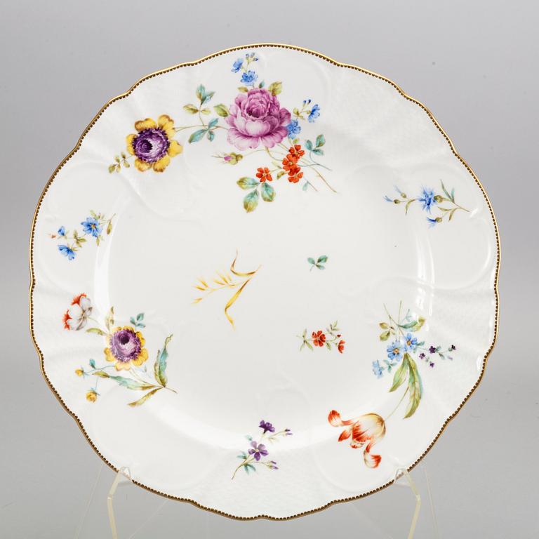 A Swedish  109 pcs 1880's Rörstrand porcelain service.