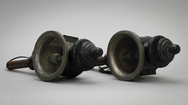 VAGNSLYKTOR, ett par, 1800-tal.