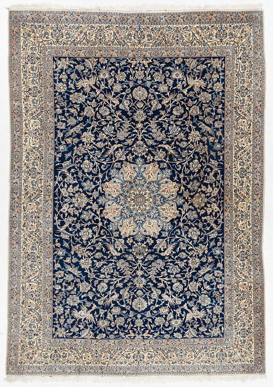 Carpet, Nain, approx. 288 x 202 cm.