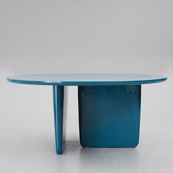 Edward Barber & Jay Osgerby, a "Tobi-Ishi" dining table, B&B Italia, Italy post 2014.