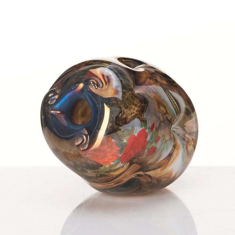 Per B. Sundberg, a glass vase, Orrefors, Sweden, 1999.