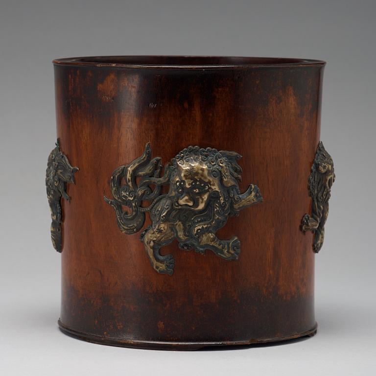 A wooden scroll/brush pot, late Qing dynasty.