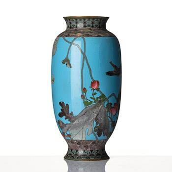 A Japanese cloisonné vase, first part of the 1900s.