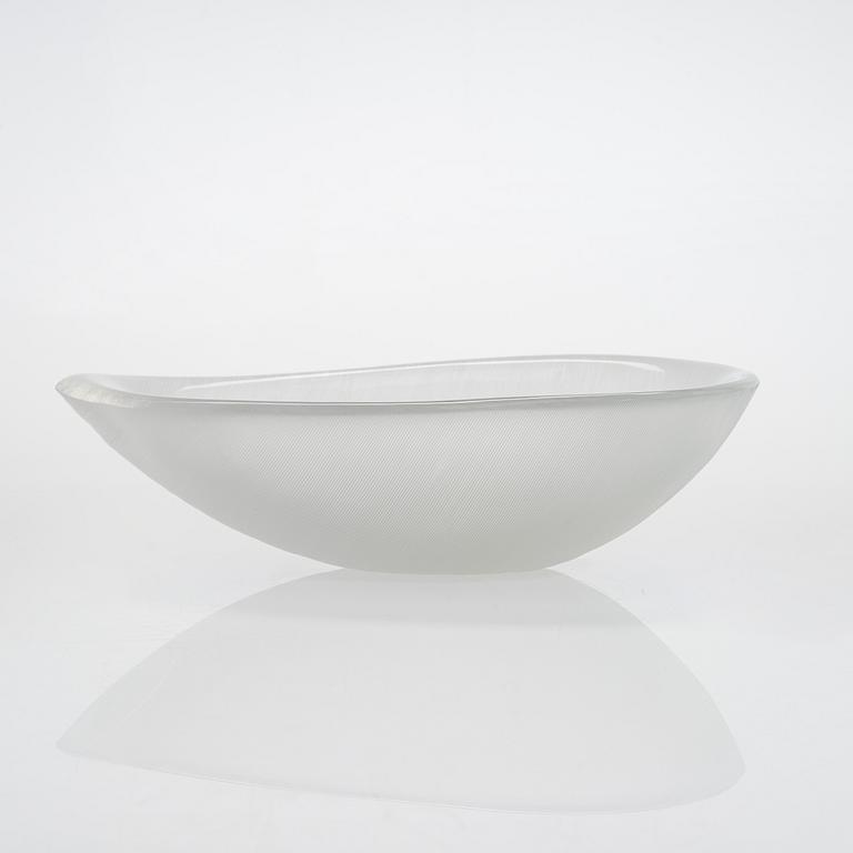 Tapio Wirkkala, a '3372' bowl, signed Tapio Wirkkala Iittala -56.