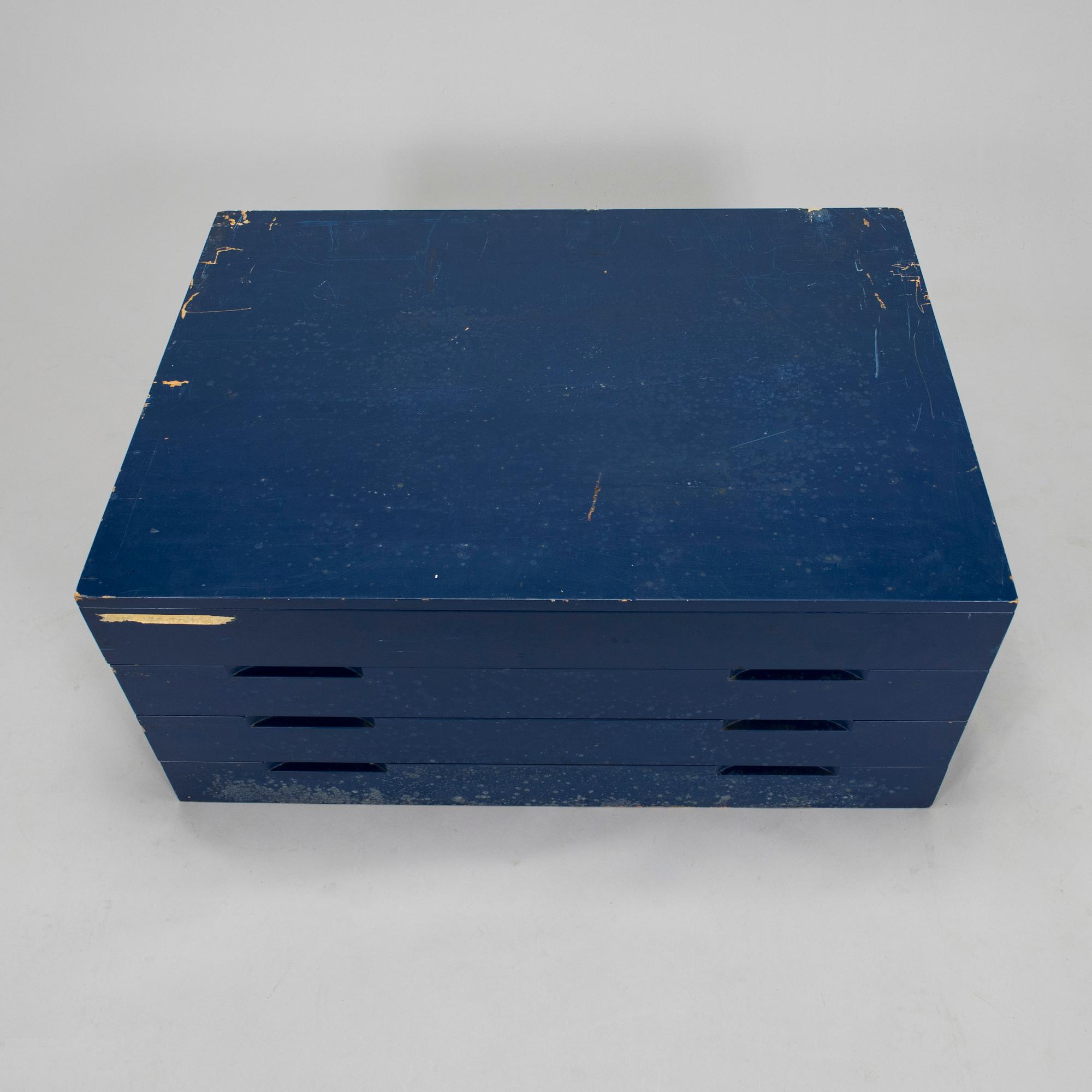 Arkivskåp /arkitektskåp, Arteks ritkontor, tillverkare O.Y. Huonekalu- ja Rakennustyötehdas A.B. 1900-talets mitt.