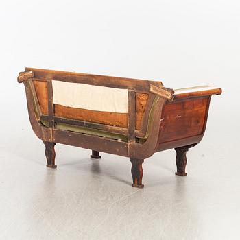 SOFFA senempire 1800-talets mitt.