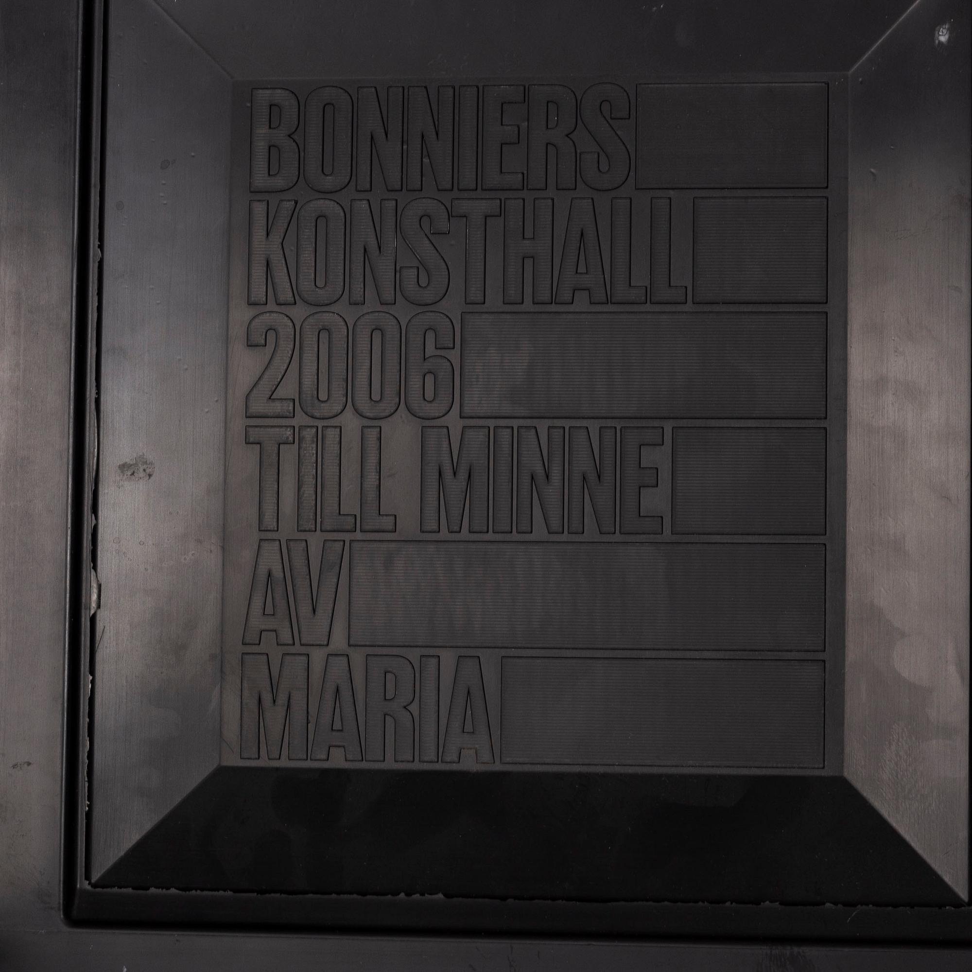 BORIS BERLIN/POUL CHRISTIANSEN, bord med två stolar, "Non", Komplot design, Källemo.