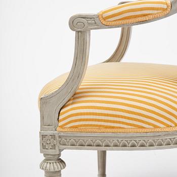 A pair of late Gustavian armchairs by E Ståhl (1797-1820).