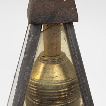 Harald Notini, taklampa, modell ”6202”, Arvid Böhlmarks Lampfabrik, Stockholm, 1920-30-tal.