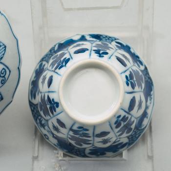 A set of nine blue and white cups with stands, Qing dynasty, Kangxi (1662-1722).