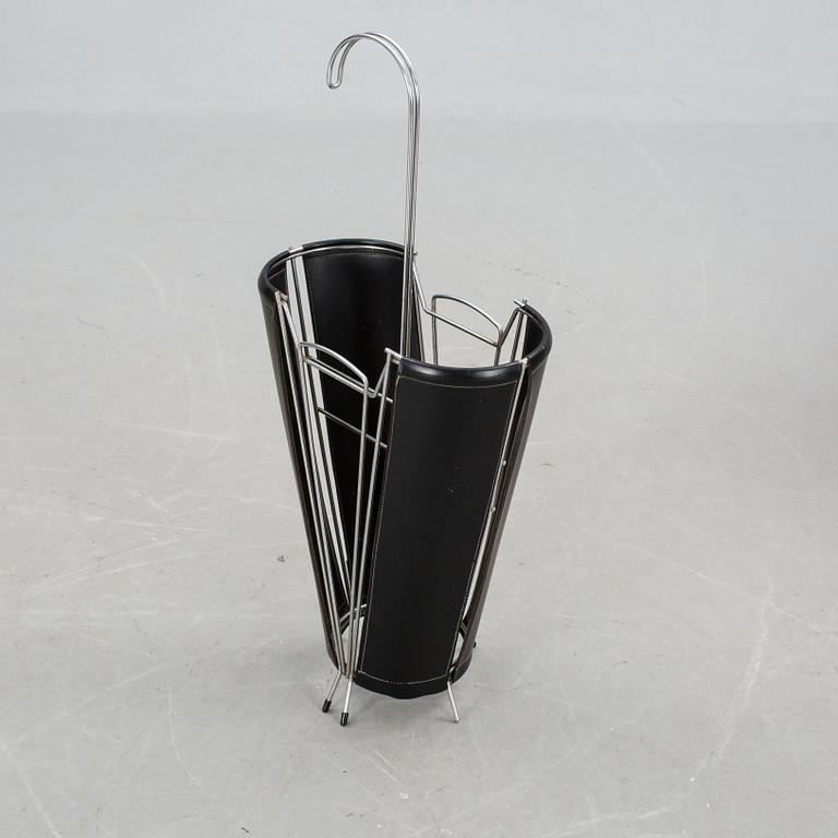 PARAPLYSTÄLL, 1900-talets andra hälft.