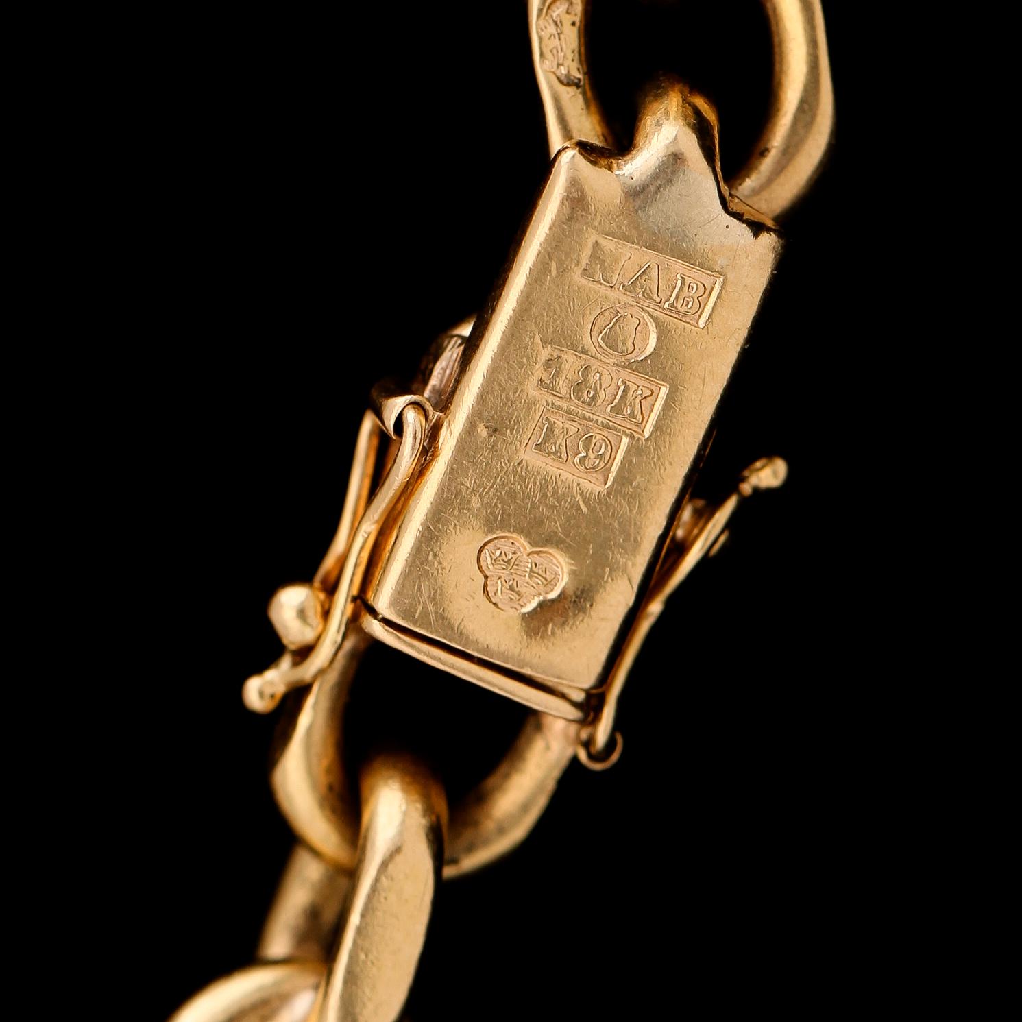 ARMBAND, 18K guld, Stockholm 1960. Vikt ca 34 gram.