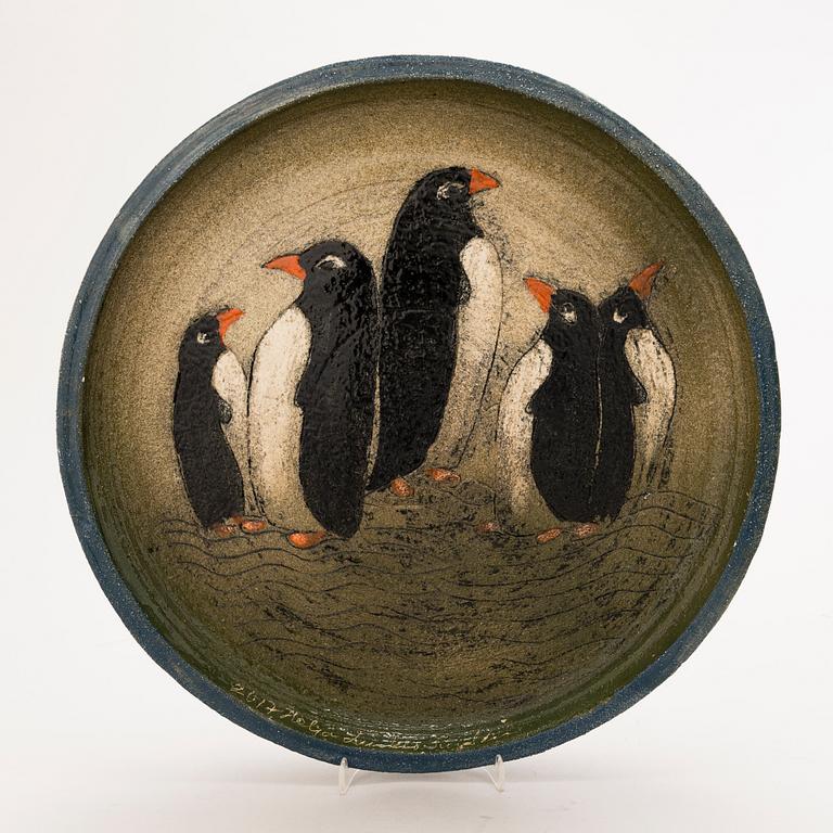 HELJÄ LIUKKO-SUNDSTRÖM, a unique decorative plate signed Heljä Liukko-Sundström 2017.