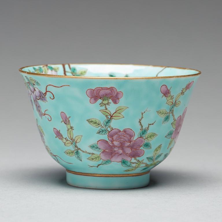 A wisiteria cup, late Qing dynasty with Guangxu's four character mark.