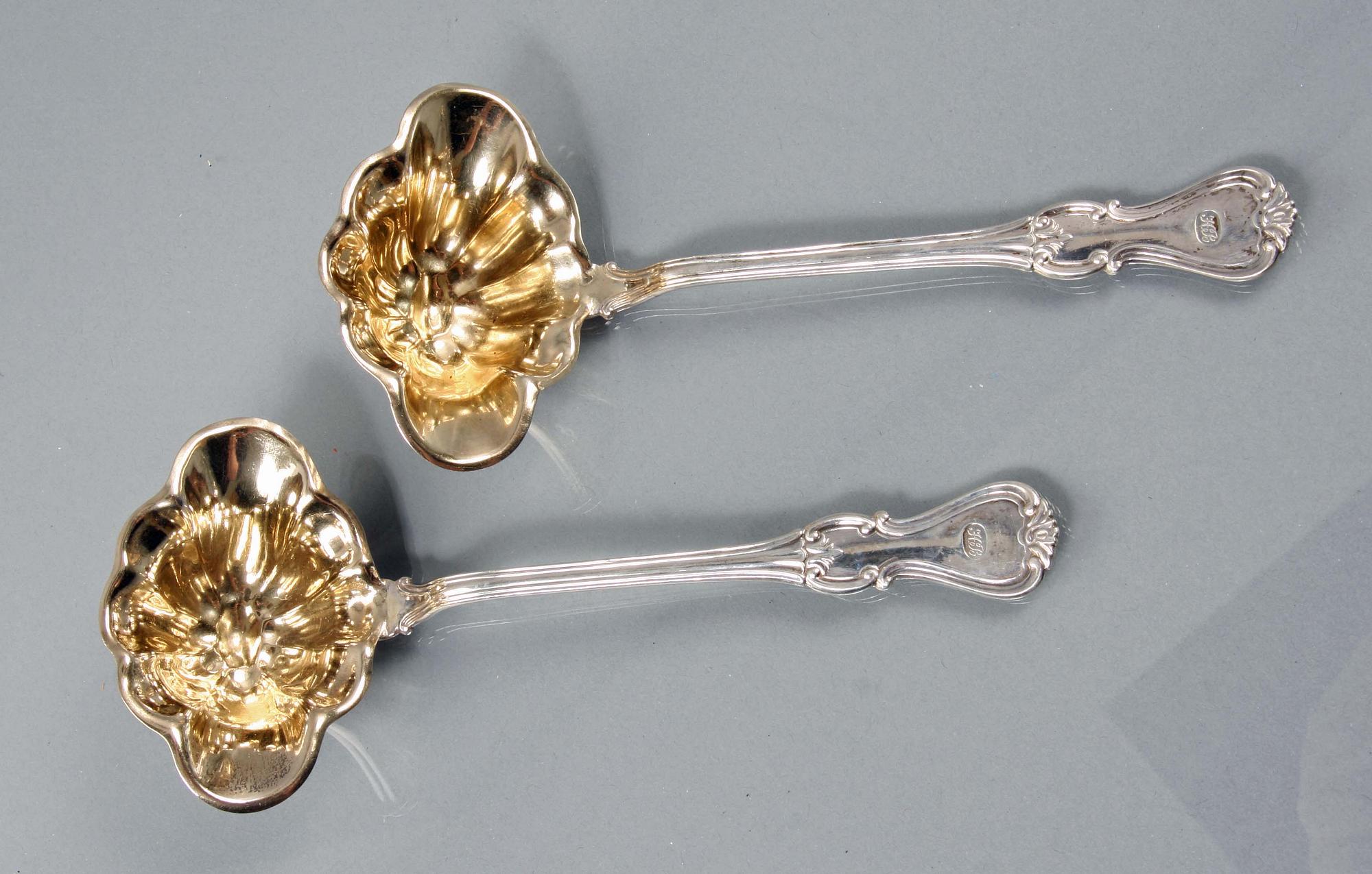 SÅSSKEDAR, ett par, silver, J Hasselgren 1864.