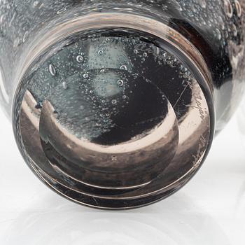 Heikki Orvola, two 'Vulcano' vases, Nuutajärvi Notsjö, Finland.