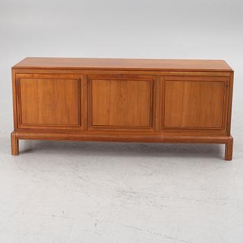 sideboard, Stockholm, 1932.