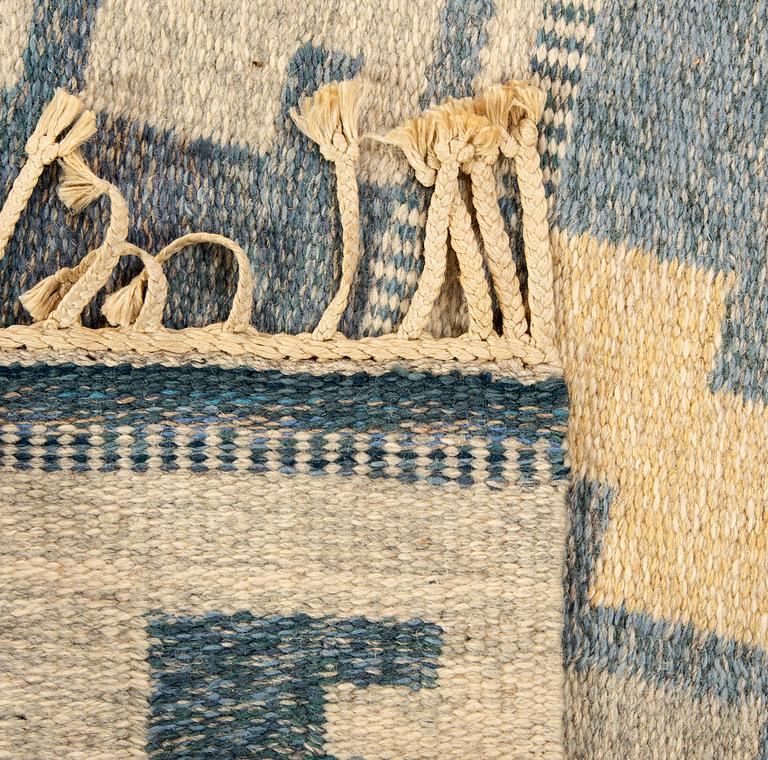 Matta rölakan signerad Carl Dangel ca 226 x 153 cm.