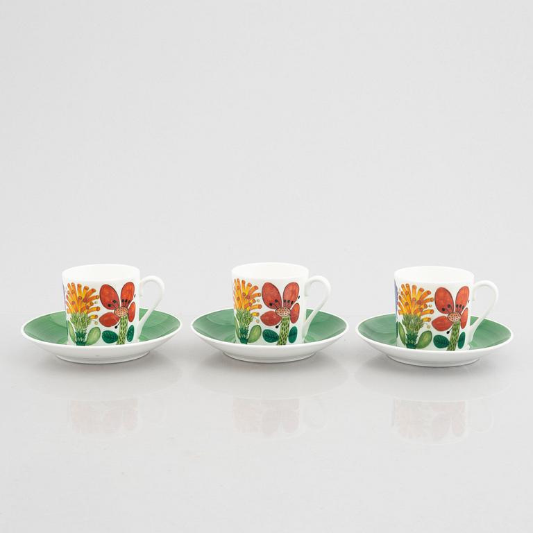 Stig Lindberg, three coffee cups with saucers and a bowl, bonechina, "Tahiti", Gustavsberg, 1970-73.