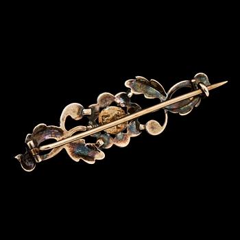 BROSCH, 18k guld samt silver med rosenslipade diamanter och små diamanter, 1800-tal. Vikt 6 g.