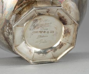 SKÅL, silver, CFG Stockholm 1954. Vikt 328,7 g.