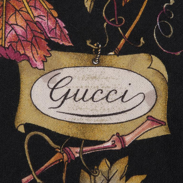SJAL, Gucci.