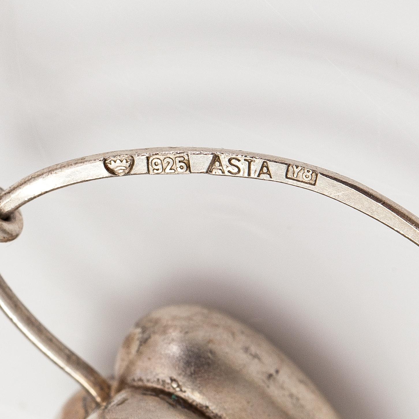 A sterling silver necklace. Asta Design, Helsinki 2000.