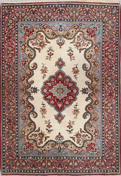 MATTA, semiantik, Ghom, figural, part silk, ca 198 X 138 cm.