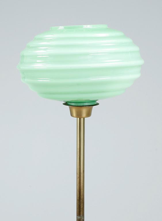 GOLVLAMPA, 1930-tal.