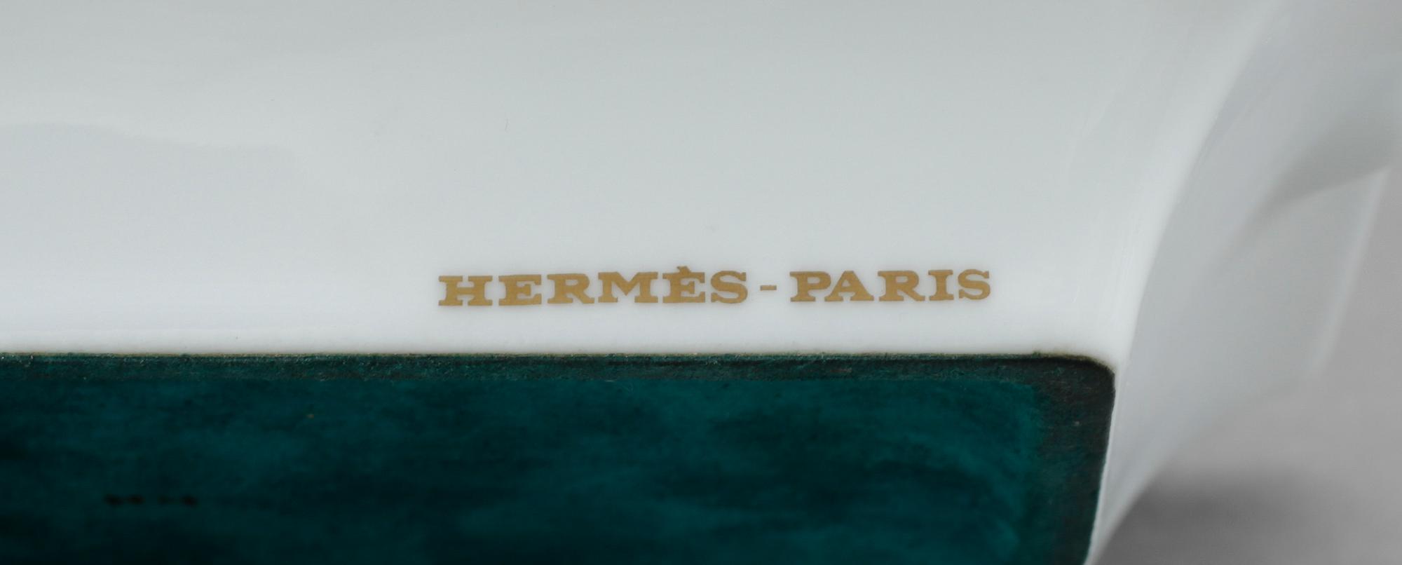 ASKFAT, porslin. Hermès, 1900-tal.