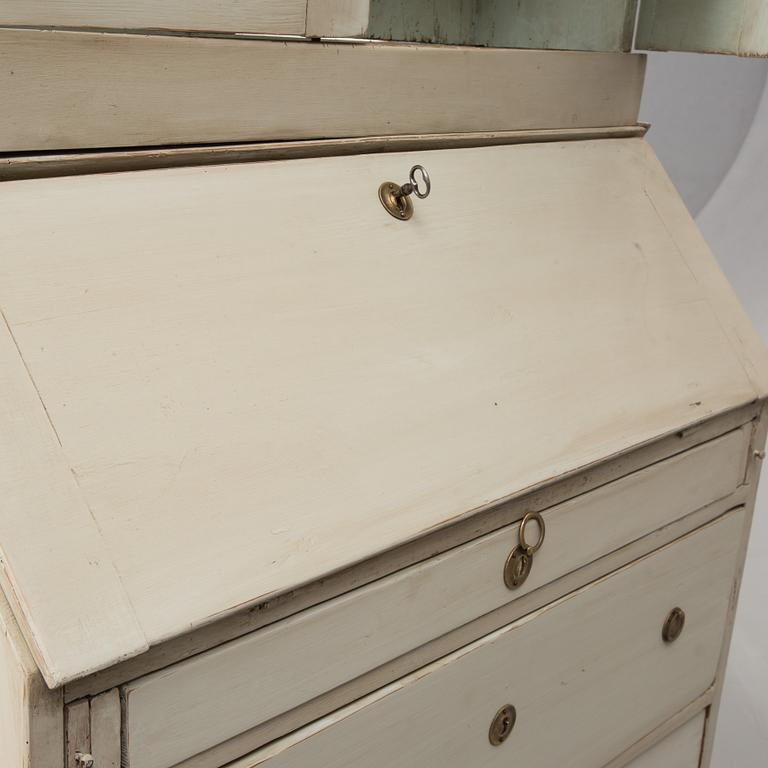 SKRIV/VITRINSKÅP, 1800-tal.