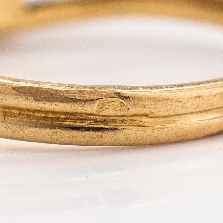 Sormus, 18K kultaa, timantteja n. 0.05 ct yht ja smaragdi.
