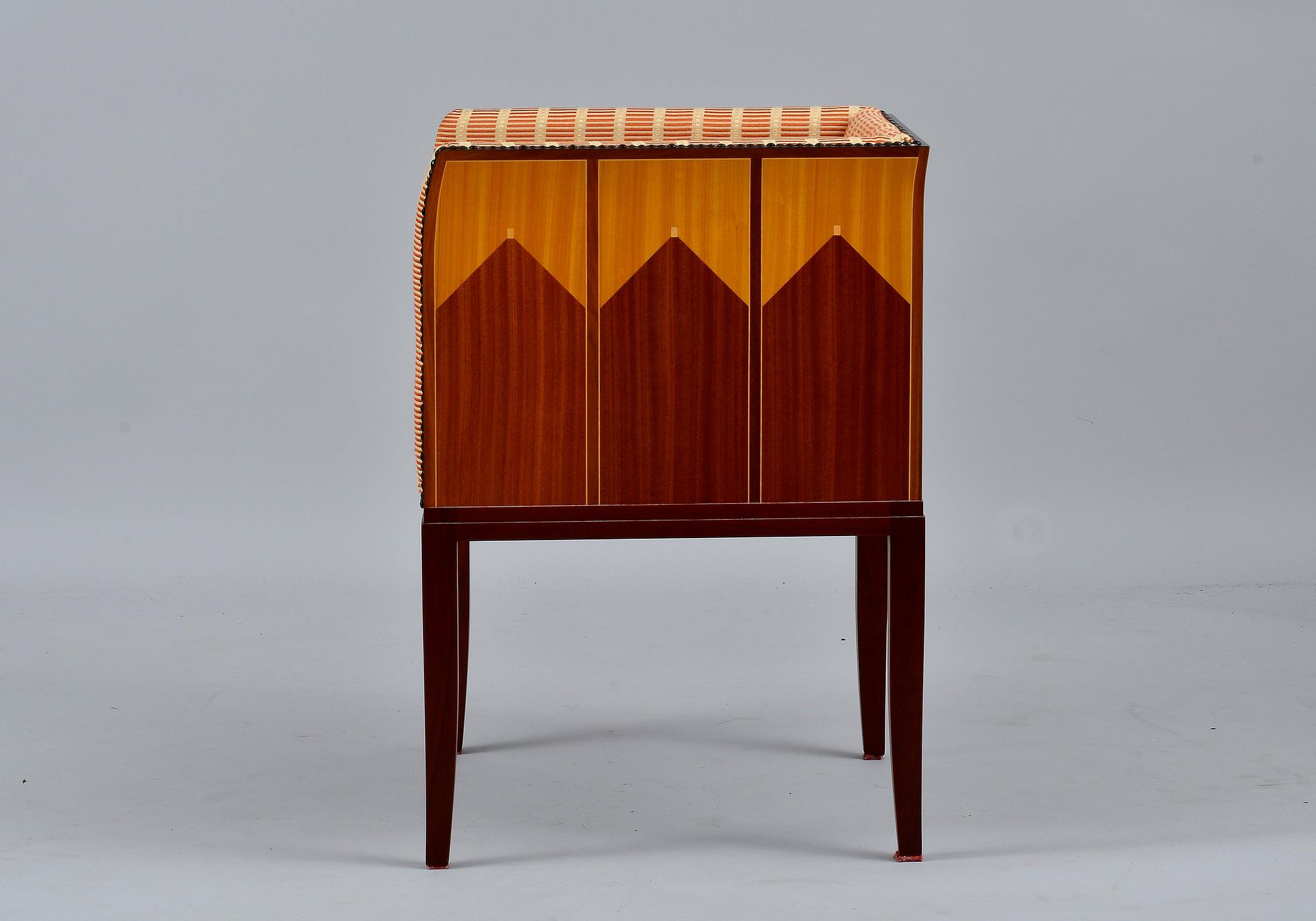 Eliel Saarinen, SOHVAKALUSTO, 5 OSAA.