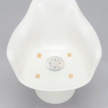 Eero Saarinen, karmstol, "Tulip", 1900-talets senare hälft.