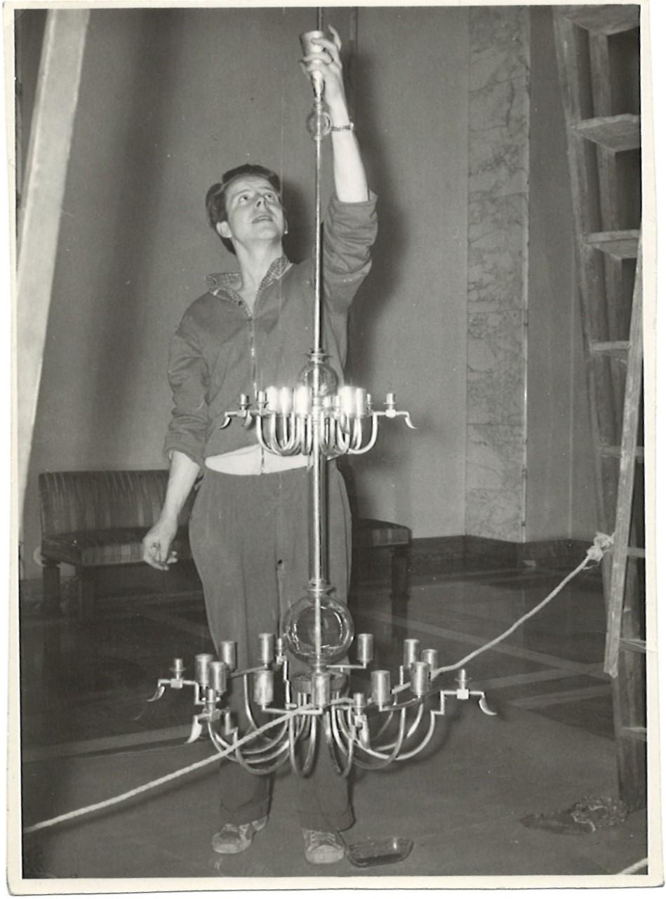 Paavo Tynell, bordslampa, modell TY 1005 för Taito 1900-talets mitt.