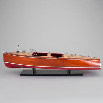 FARTYGSMODELL, "Criss Craft Barrel Back'', 2000-tal.