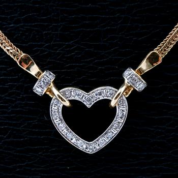 Necklace 18k gold with single-cut Diamonds, Balestra.