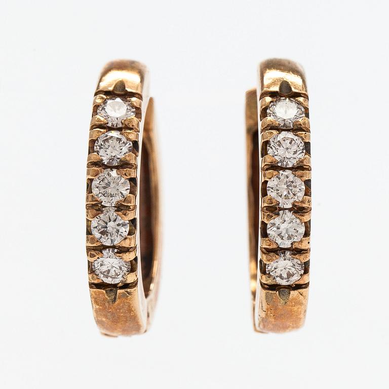 Earrings, brilliant cut diamonds, 14K gold.
