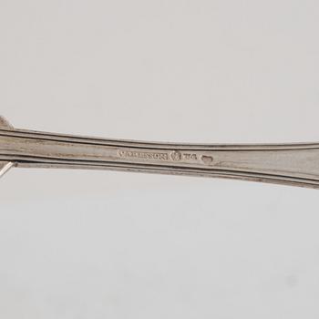 Silver cutlery in various models, including "Gammal Fransk" (23 pieces).