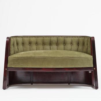 Josef Hoffmann, salongsmöbel, fyra delar, modell 421/428, Jacob & Josef Kohn, Wien, 1900-talets början.